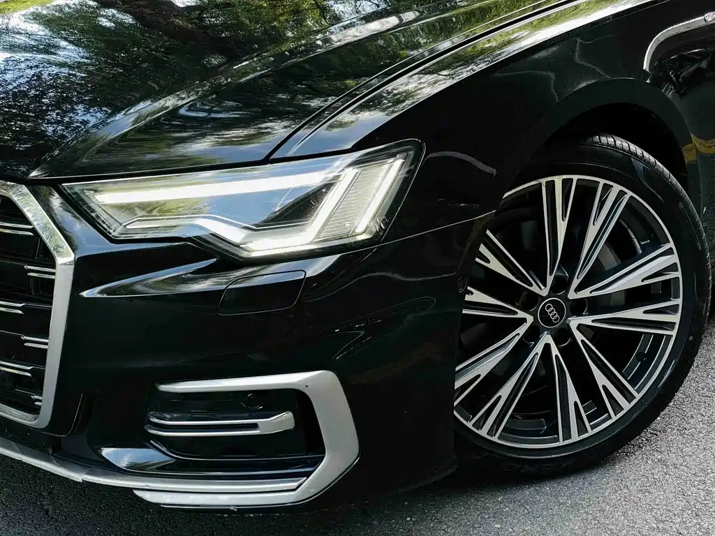 Audi A6L — фото 4