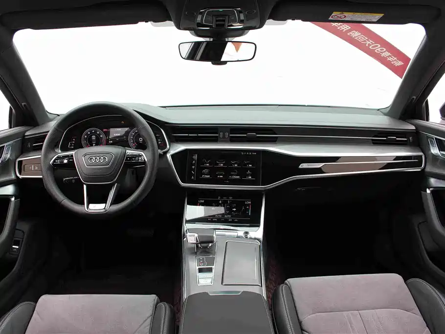 Audi A6L — фото 6