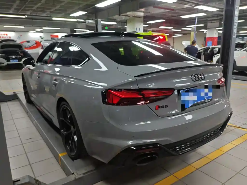 Audi RS 5 — фото 3