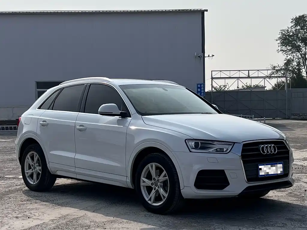 Audi Q3 — фото 3