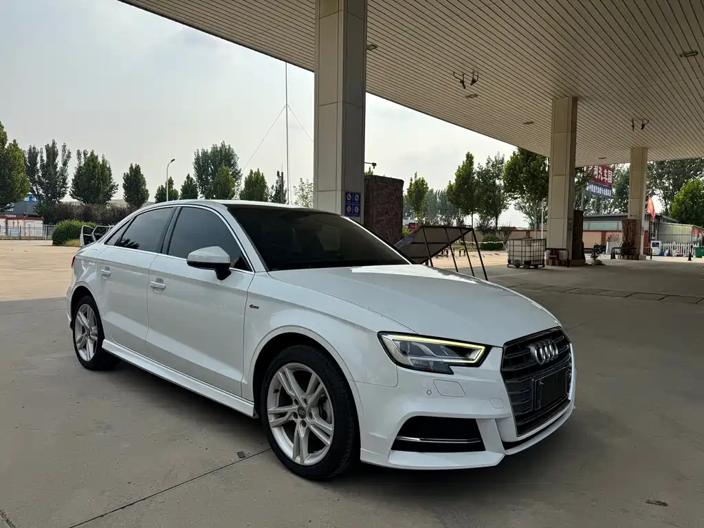 Audi A3 — фото 4