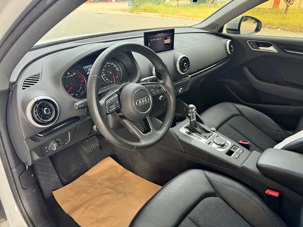 Audi A3 — фото 8