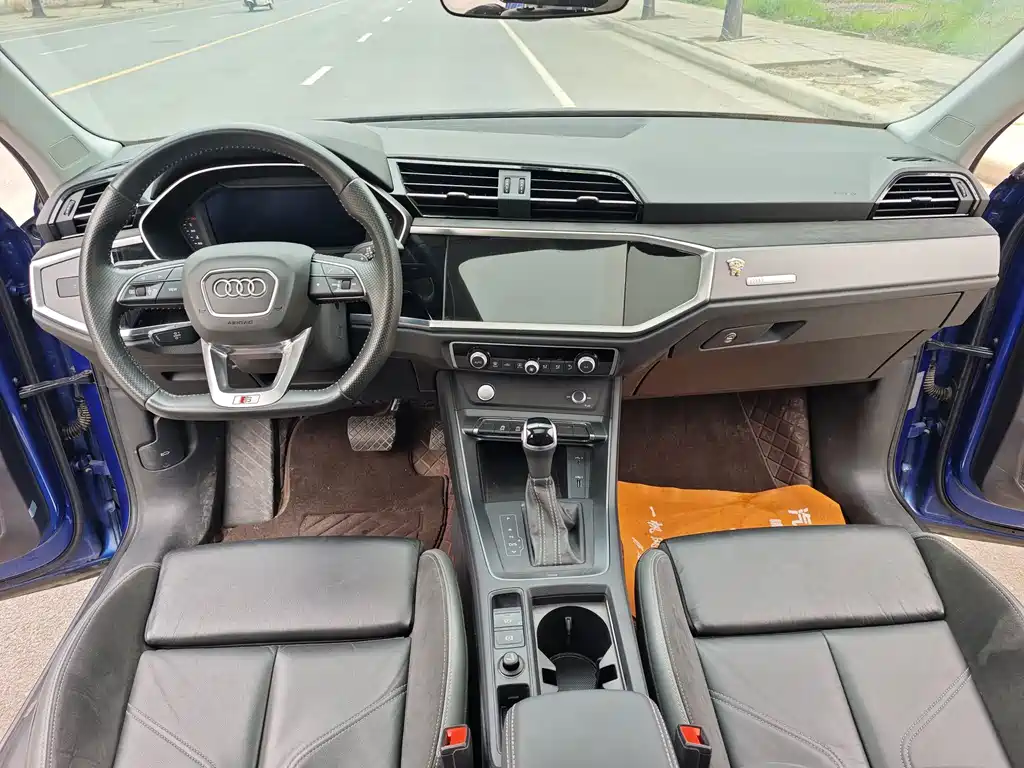 Audi Q3 Sportback — фото 5