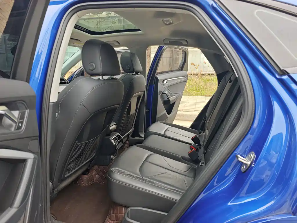Audi Q3 Sportback — фото 6