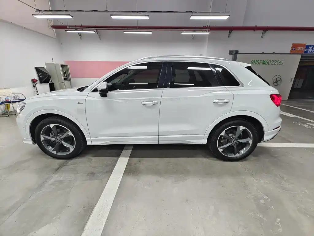 Audi Q3 — фото 2