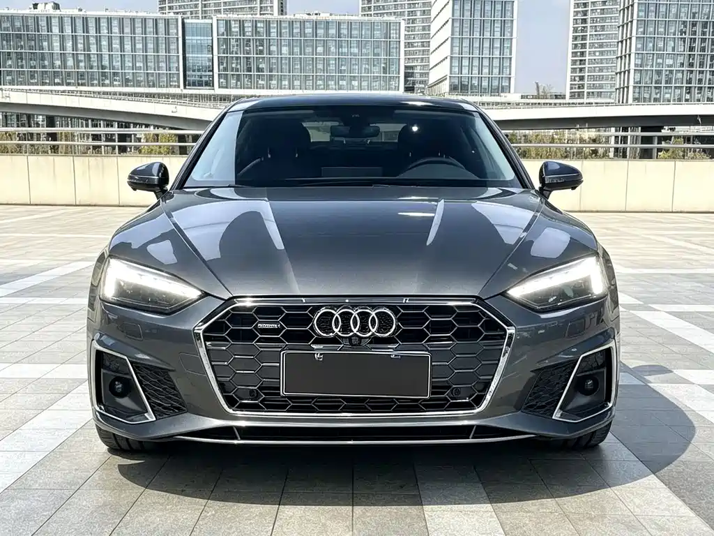 Audi A5 (Import) — фото 2