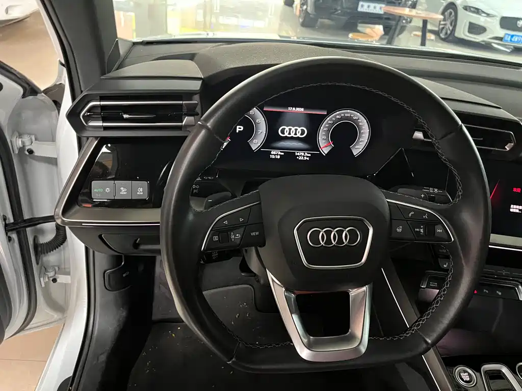 Audi A3 — фото 8