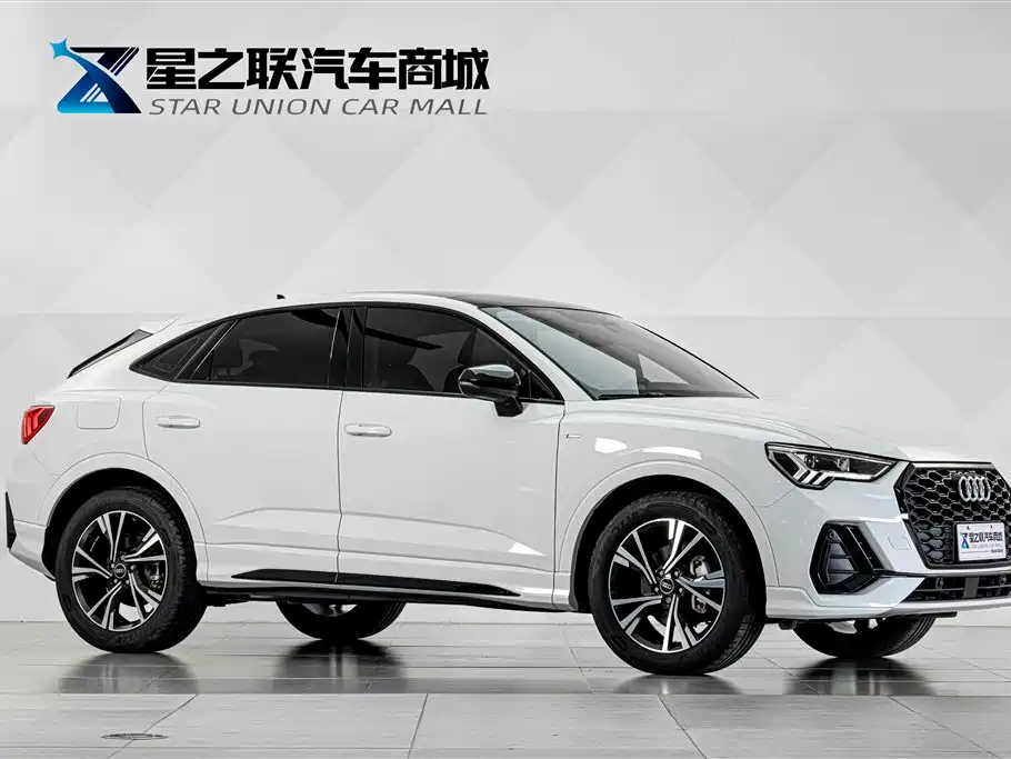Audi Q3 Sportback — фото 5