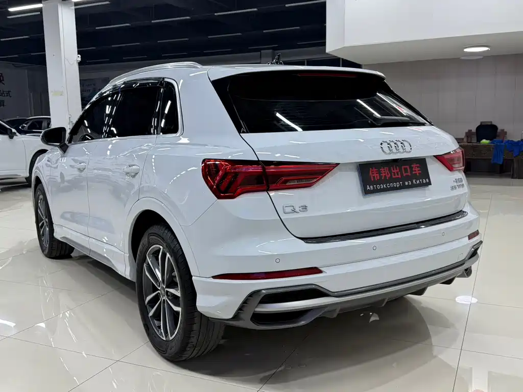 Audi Q3 — фото 4