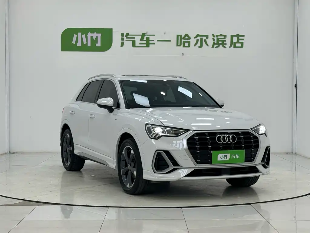 Audi Q3 — фото 3