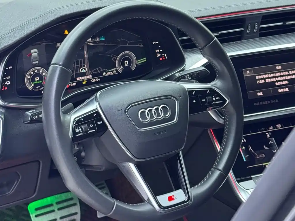 Audi A6L New Energy — фото 7