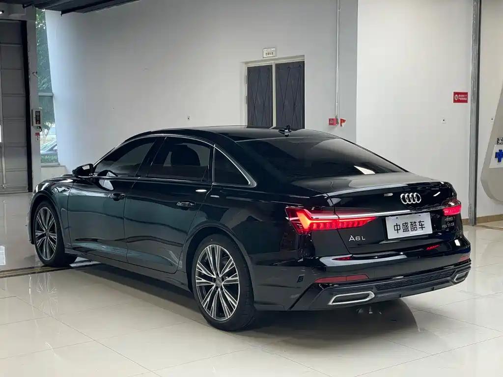 Audi A6L — фото 23