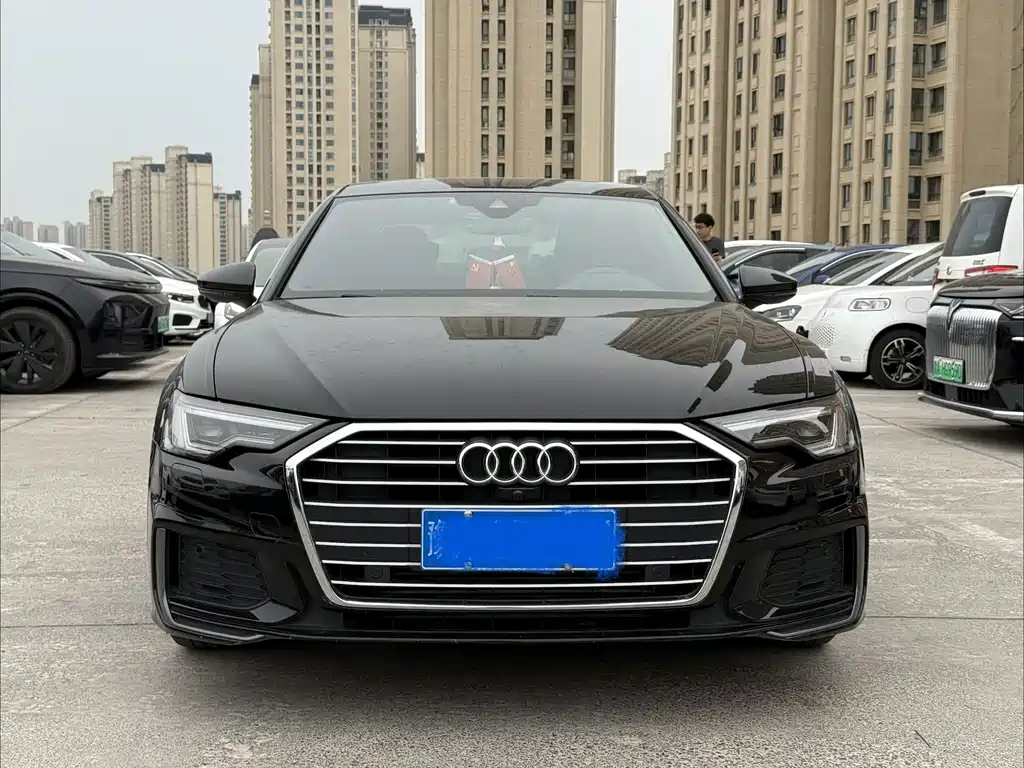 Audi A6L — фото 2