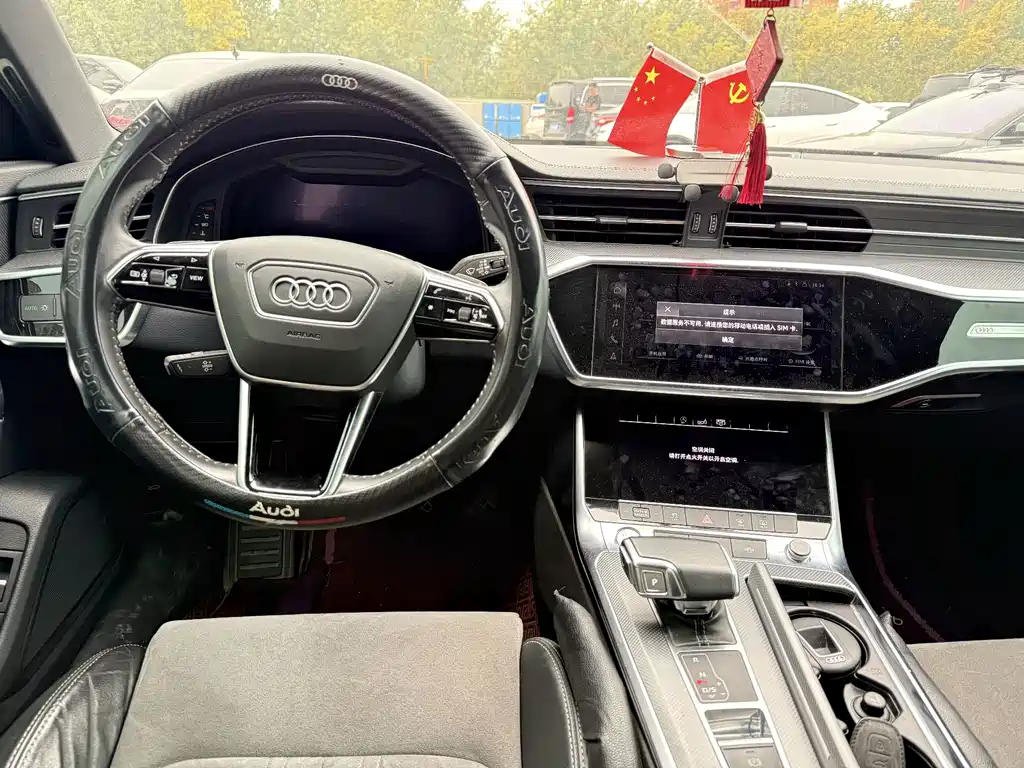 Audi A6L — фото 5
