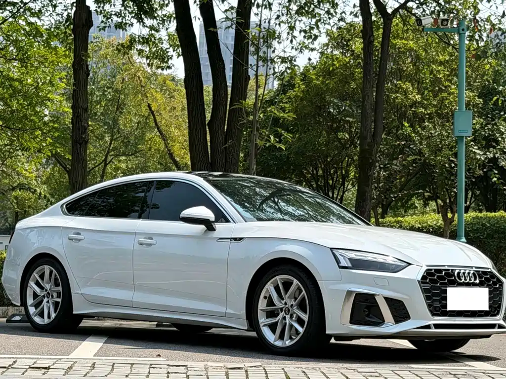 Audi A5 (Import) — фото 3