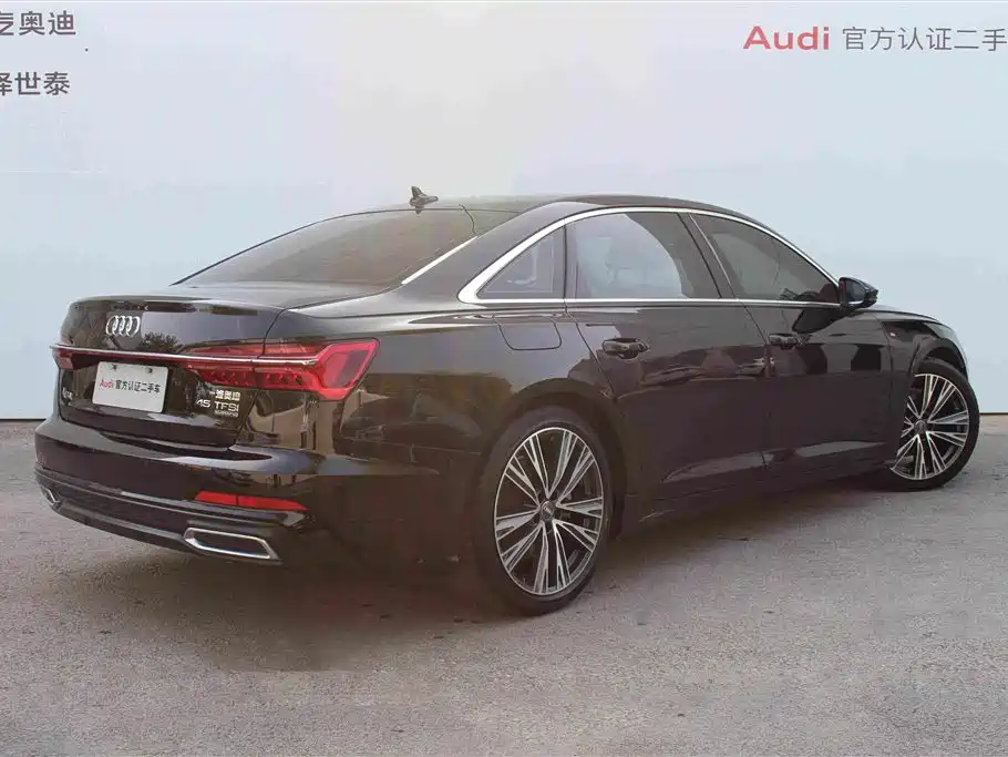Audi A6L — фото 3