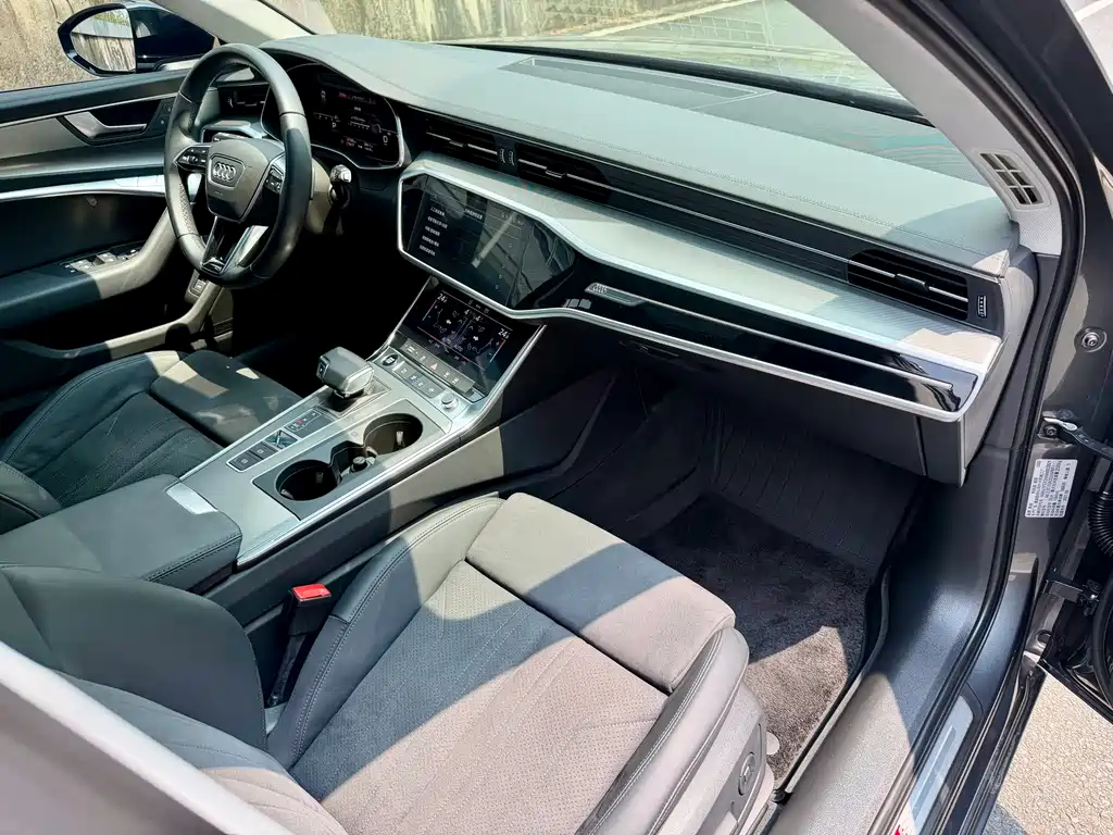 Audi A6 (Import) — фото 21