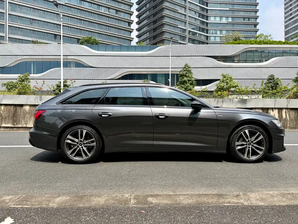 Audi A6 (Import) — фото 7