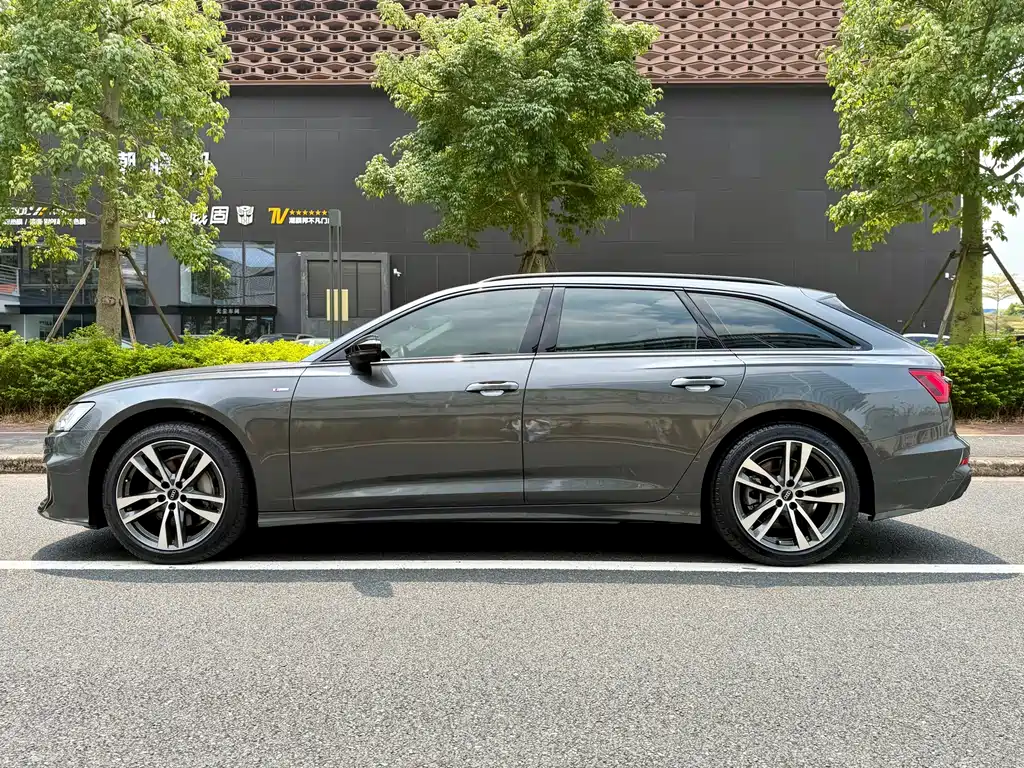 Audi A6 (Import) — фото 8