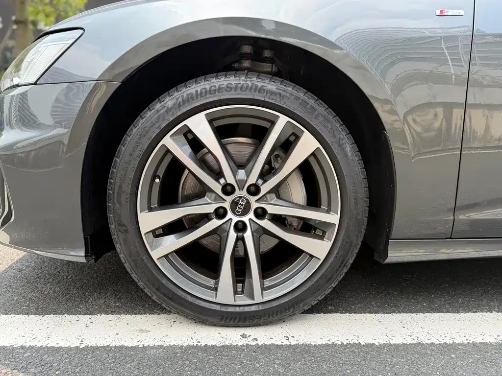 Audi A6 (Import) — фото 9