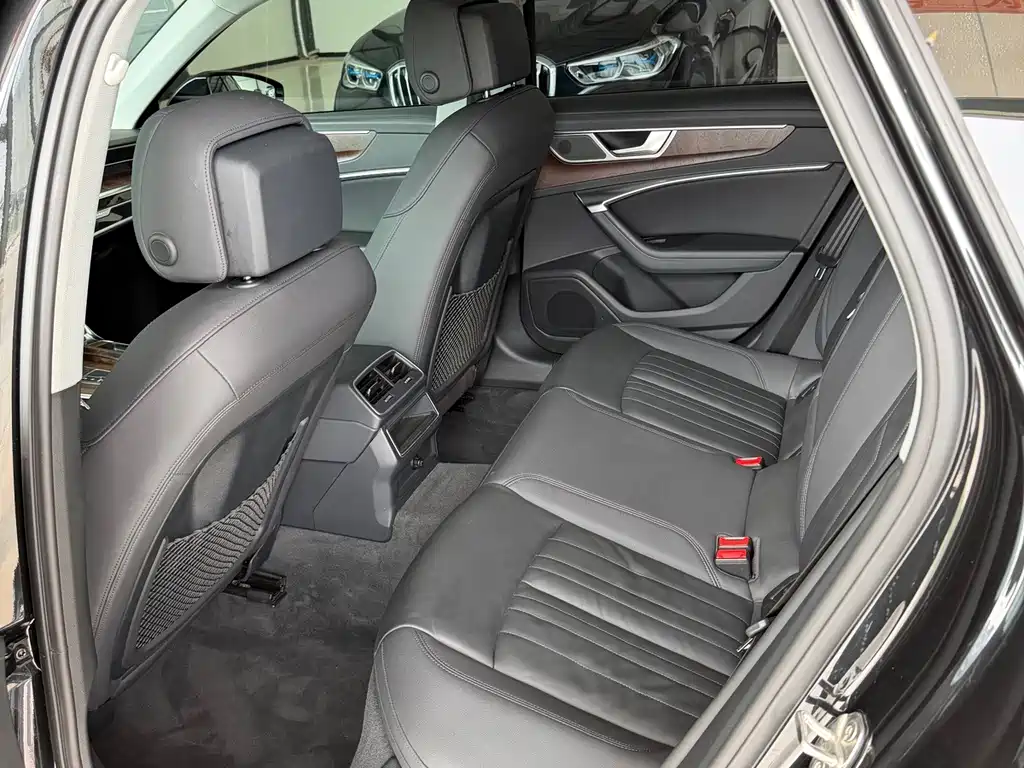 Audi A6 (Import) — фото 9