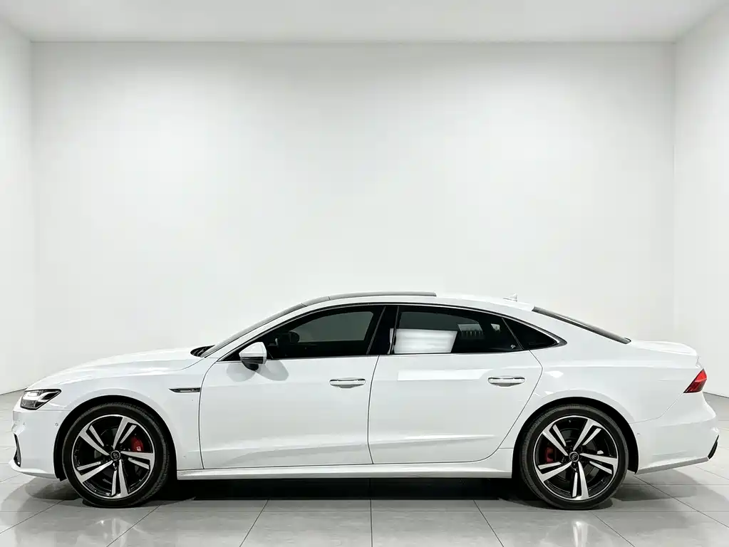 Audi A7L — фото 3