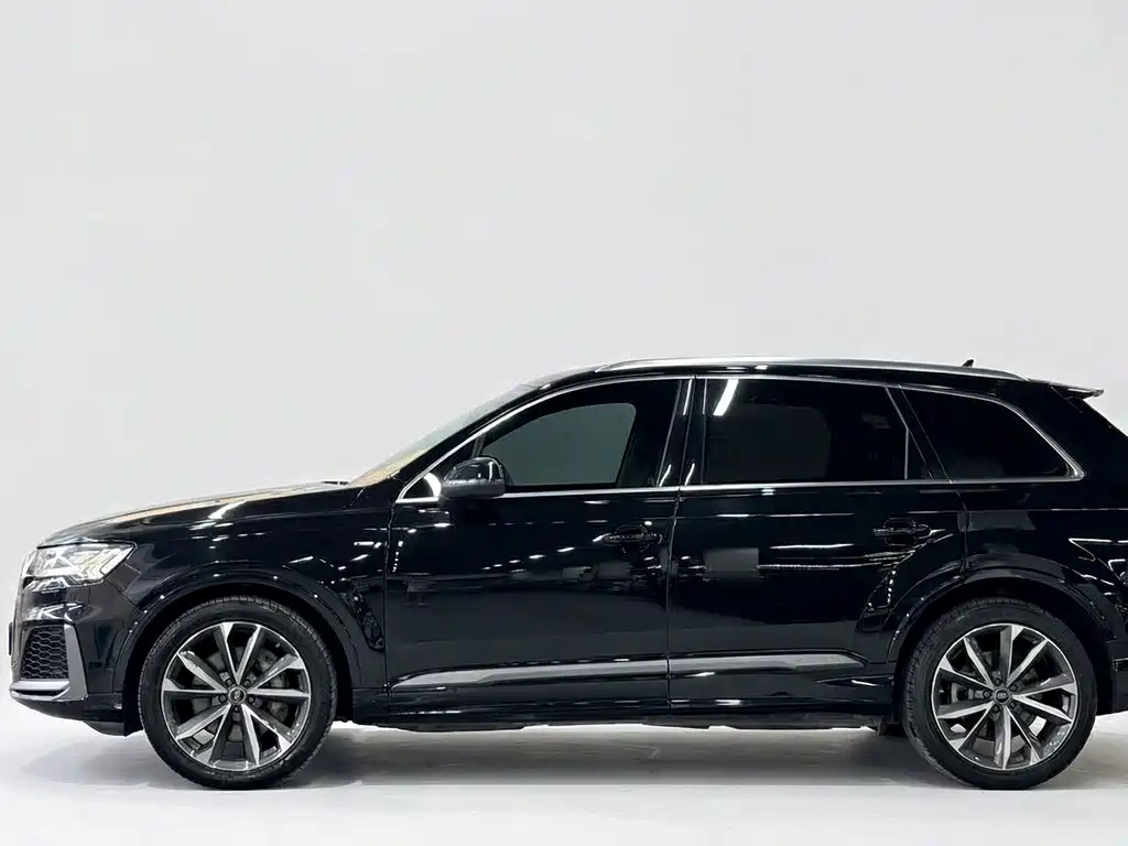 Audi Q7 — фото 3