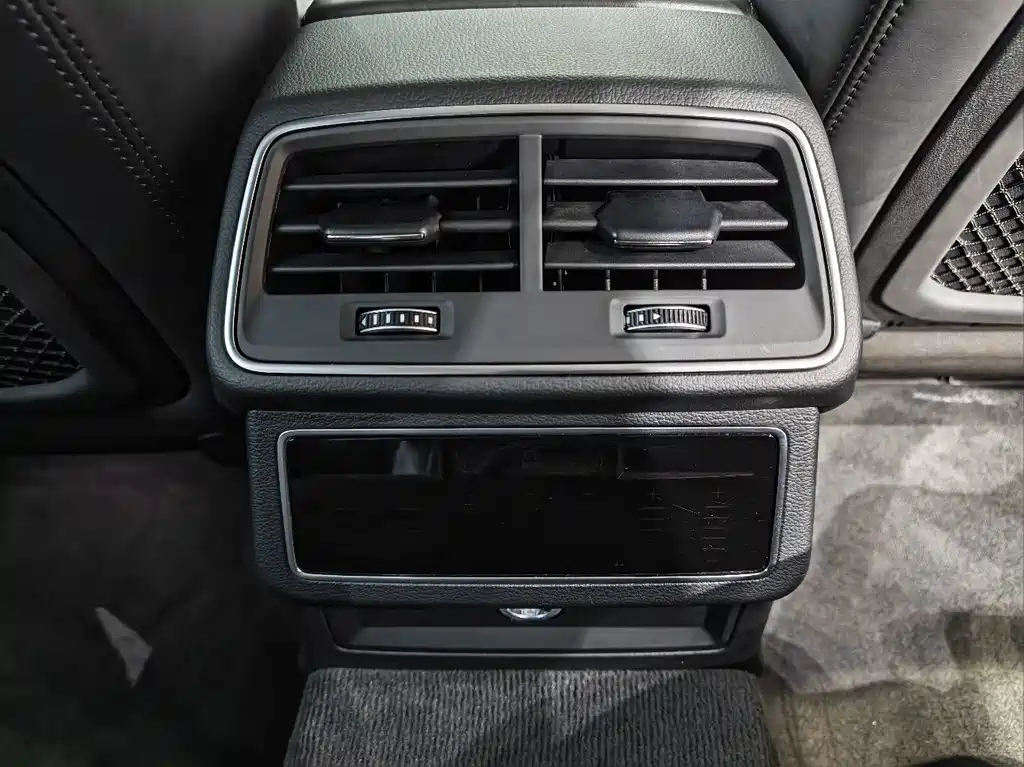 Audi A7 — фото 13