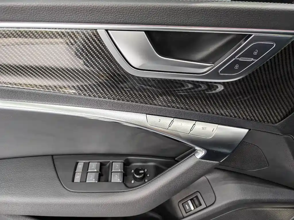 Audi A7 — фото 17