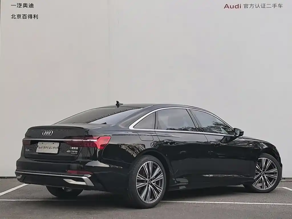 Audi A6L — фото 3