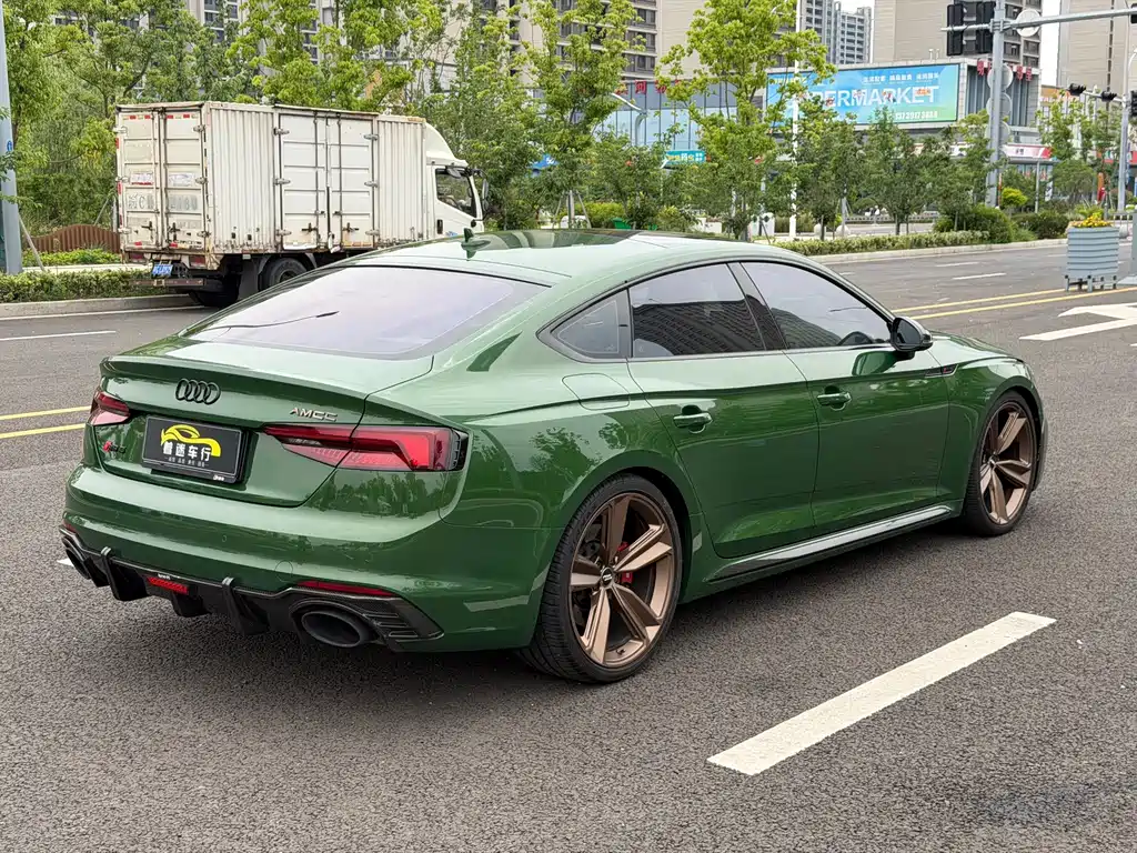 Audi RS 5 — фото 5