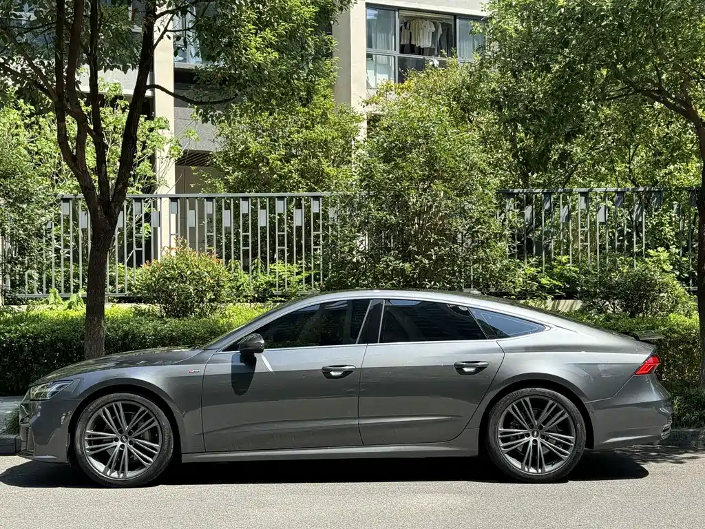 Audi A7 — фото 3