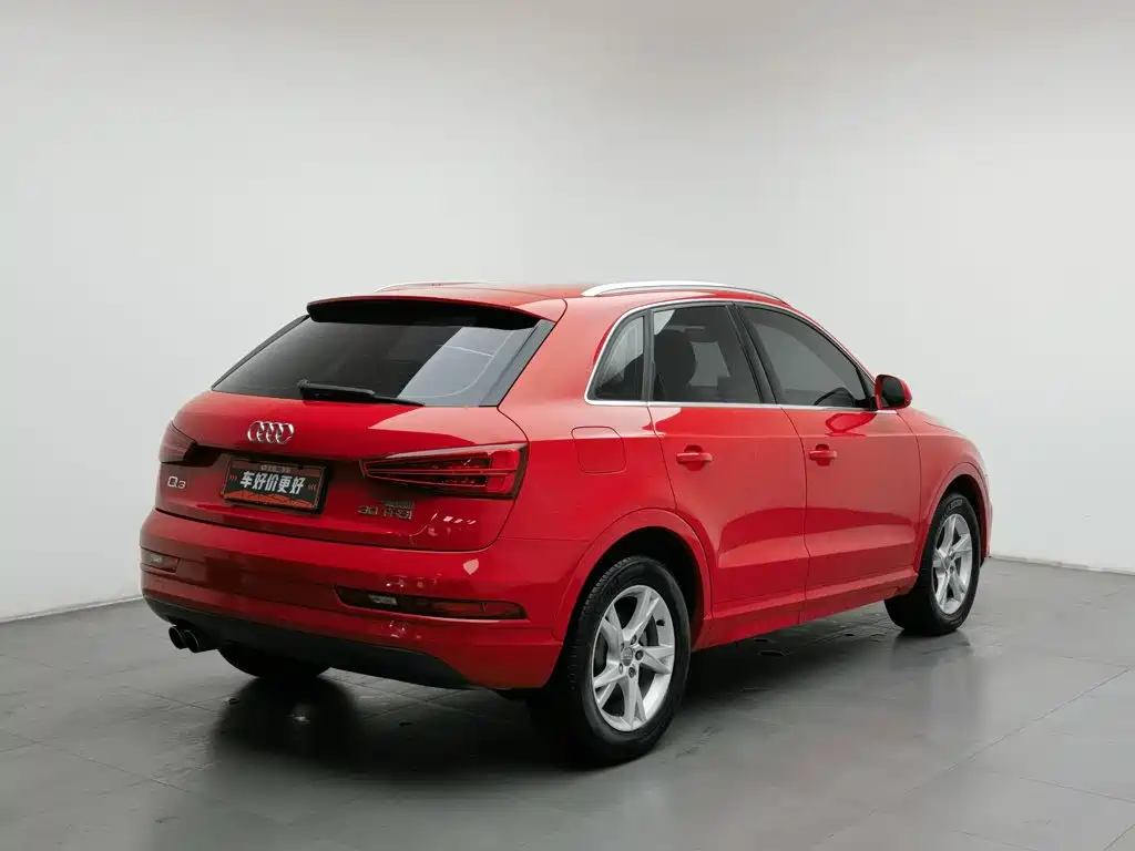 Audi Q3 — фото 2