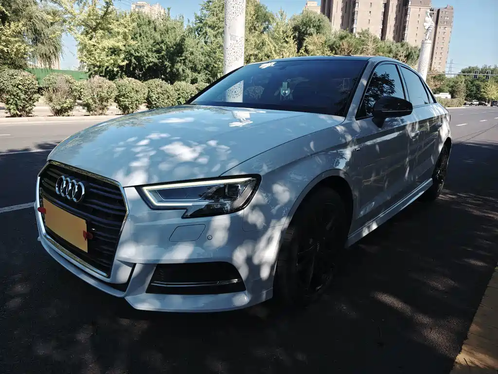 Audi A3 — фото 2