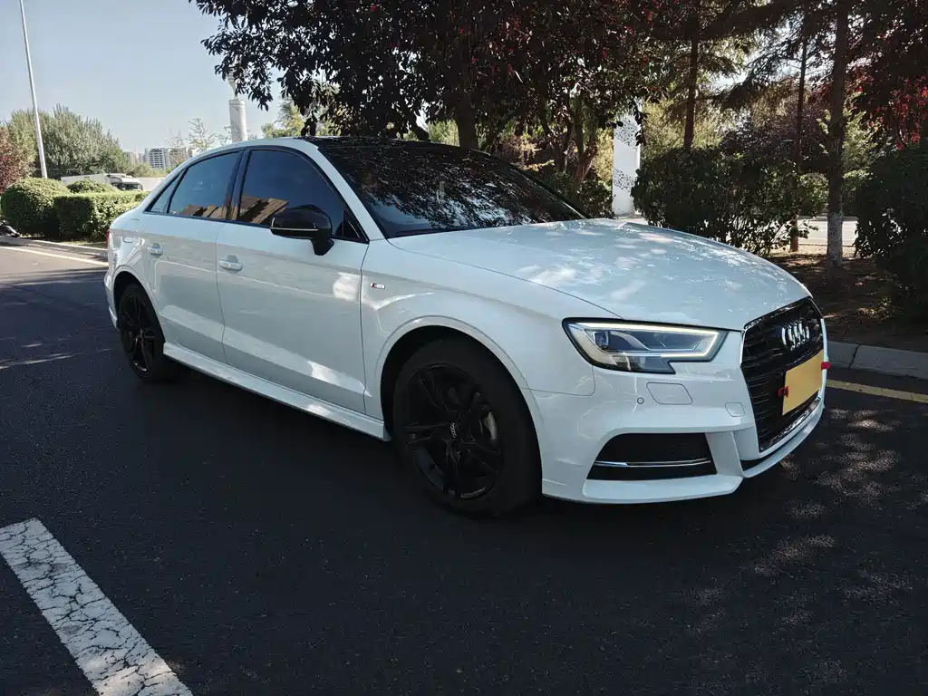 Audi A3 — фото 3