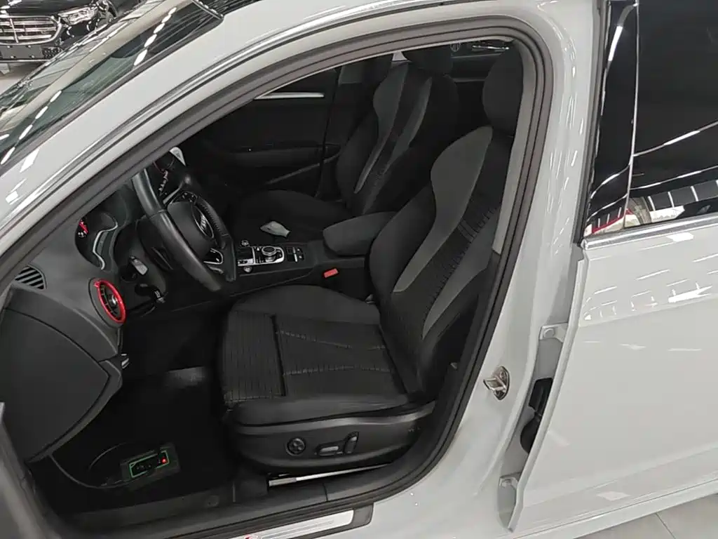 Audi A3 — фото 15