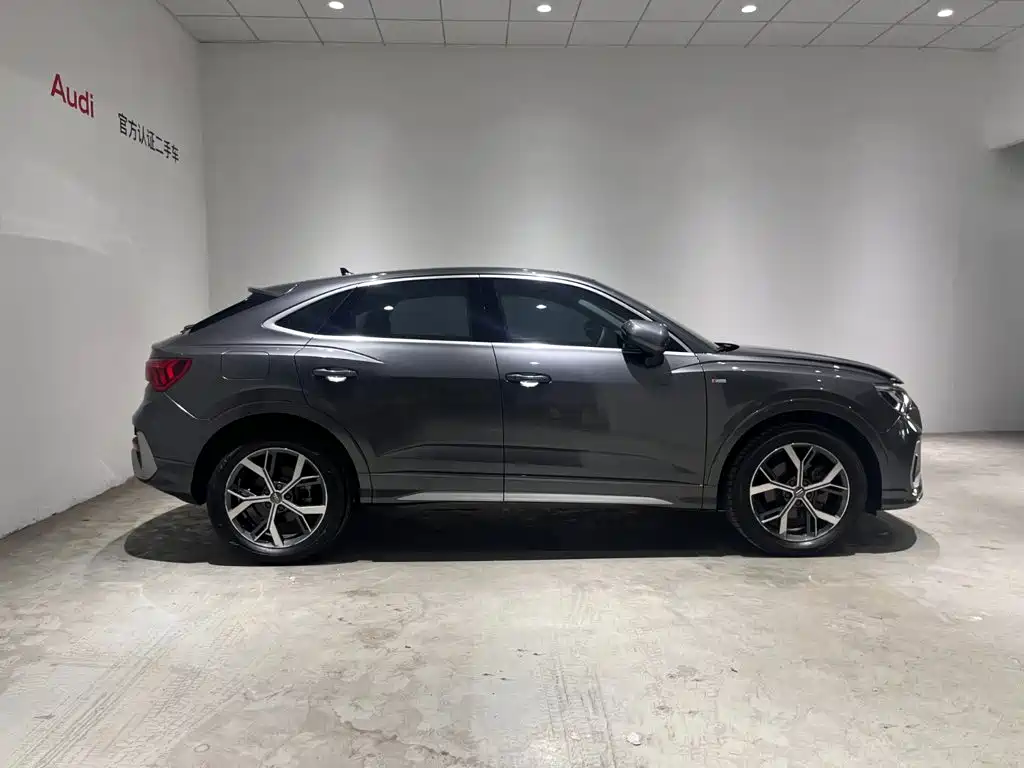 Audi Q3 Sportback — фото 4