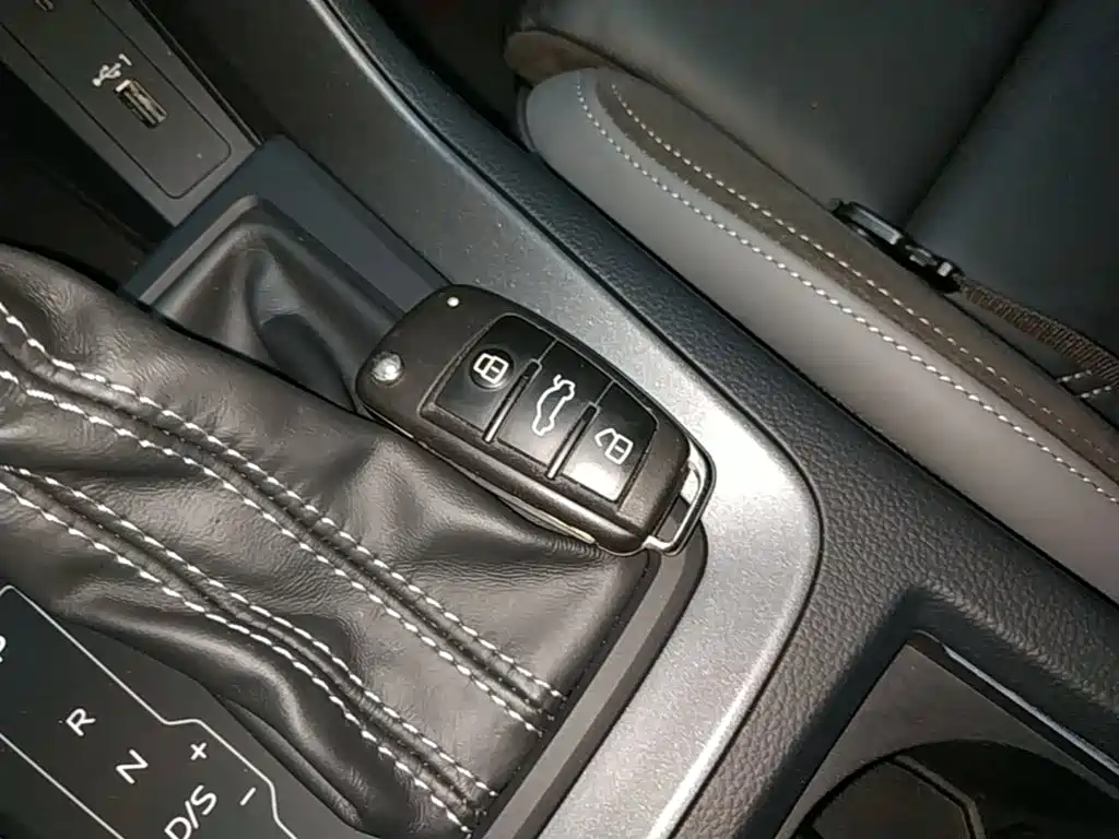 Audi Q3 Sportback — фото 9