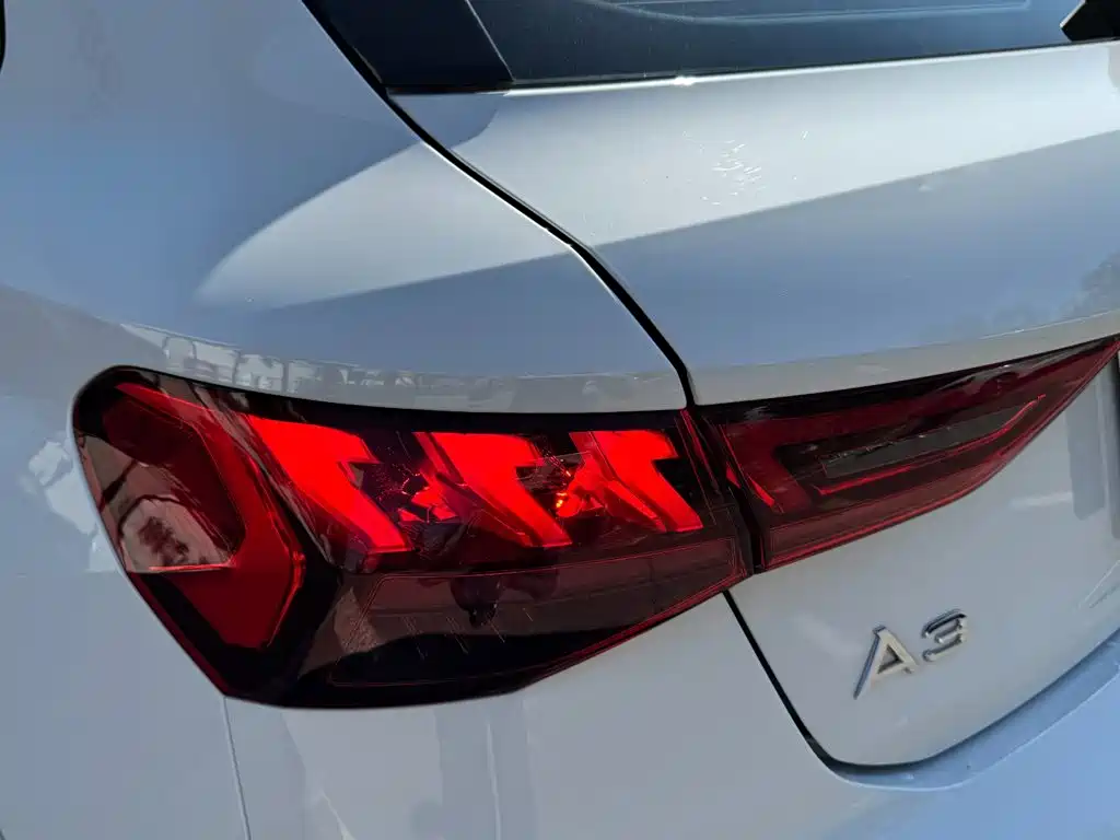 Audi A3 — фото 31
