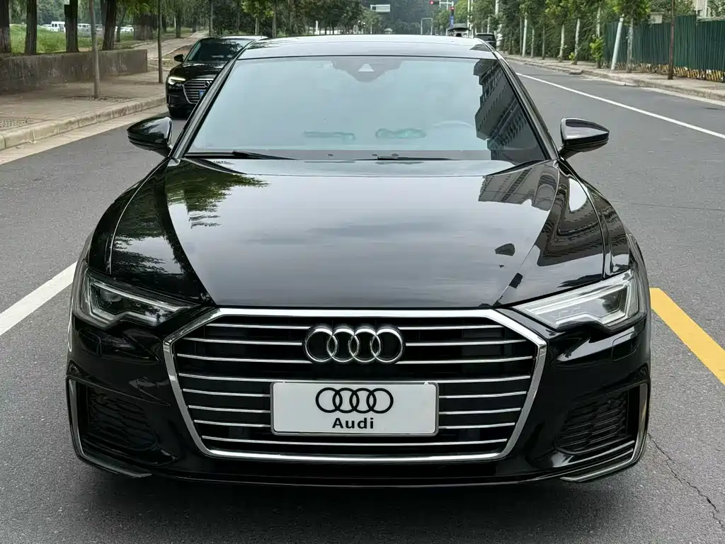 Audi A6L — фото 2
