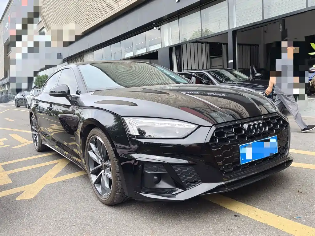 Audi A5 (Import) — фото 2