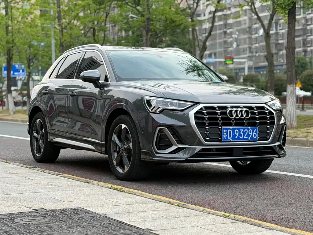 Audi Q3 — фото 3