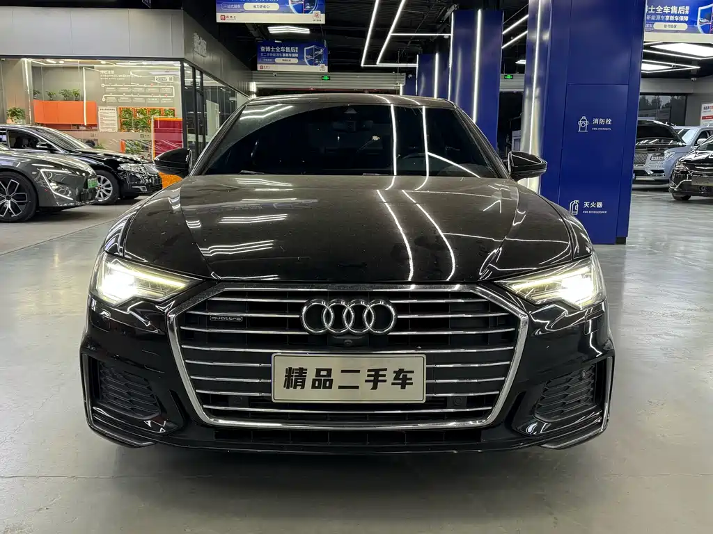 Audi A6L — фото 2