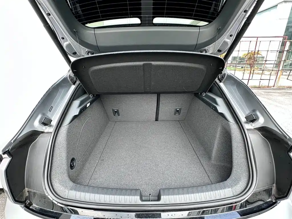 Audi E5 Sportback — фото 8