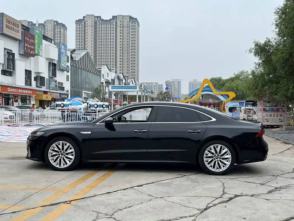 Audi A7L — фото 3