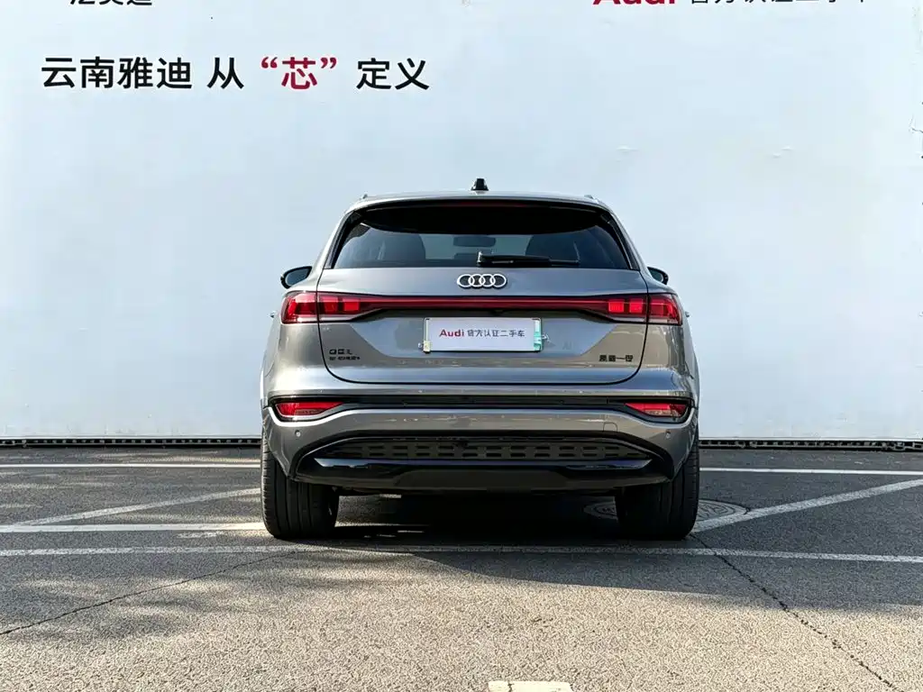 Audi Q6L e-tron — фото 4