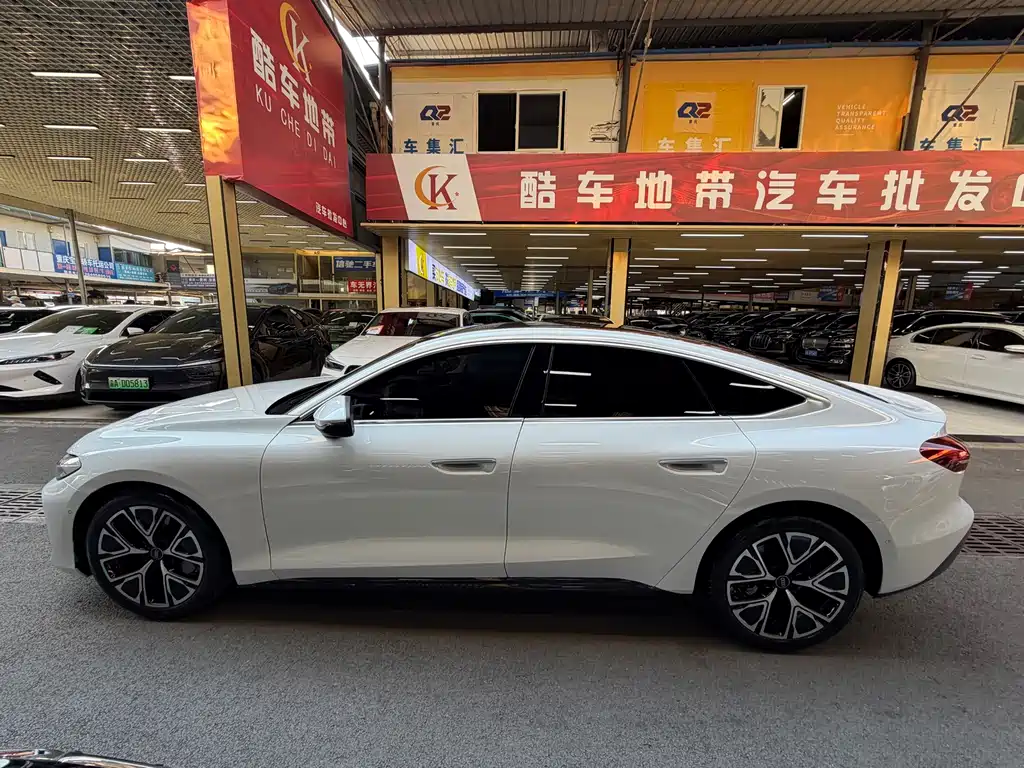 Audi A5L Sportback — фото 2