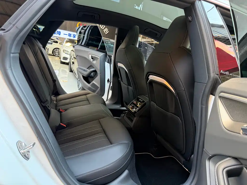 Audi A5L Sportback — фото 22