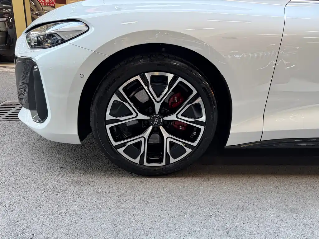 Audi A5L Sportback — фото 35