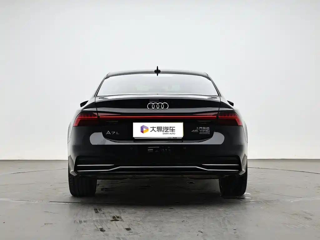 Audi A7L — фото 4